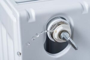 Step-by-step guide on how to find leaks on a central heating system at home